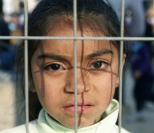 undocumented-immigrant-children (1)