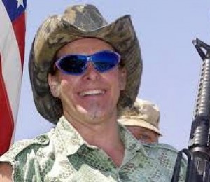 ted-nugent-gun (1)