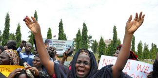 Kidnapped Nigerian School Girls Still Missing, Women Protest