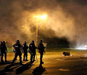 ferguson-riots-fire_940x
